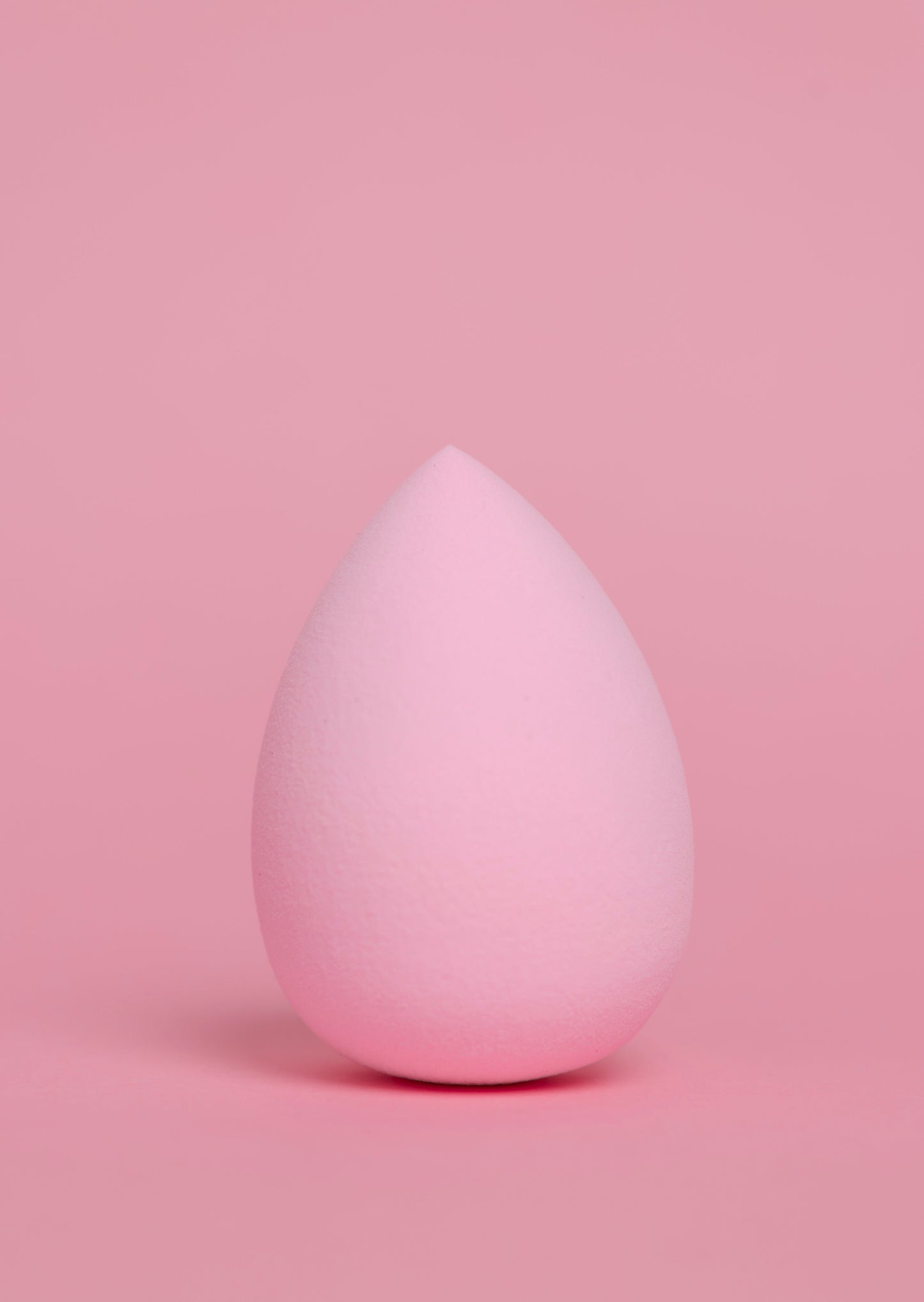 Beauty Blender- Hot Pink