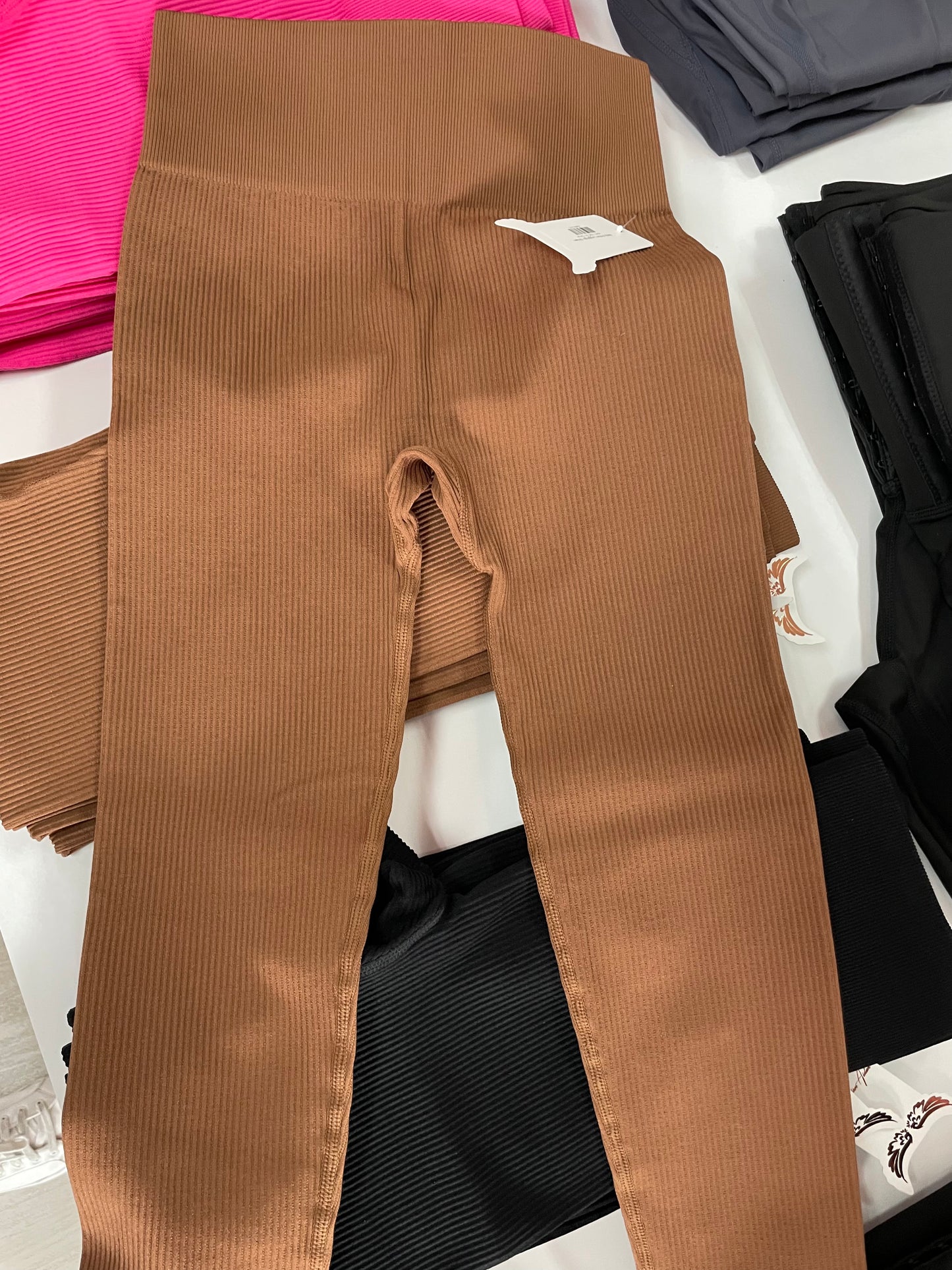 Nelly Active Leggings- Brown