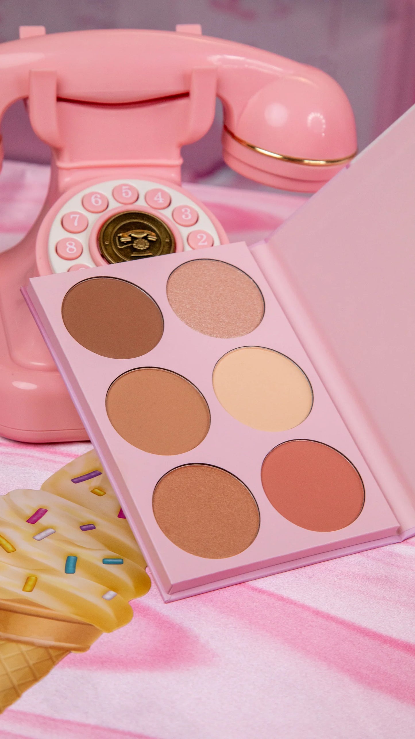 Sweet Confessions Face palette