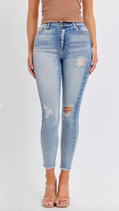 Sara Jeans- Tint